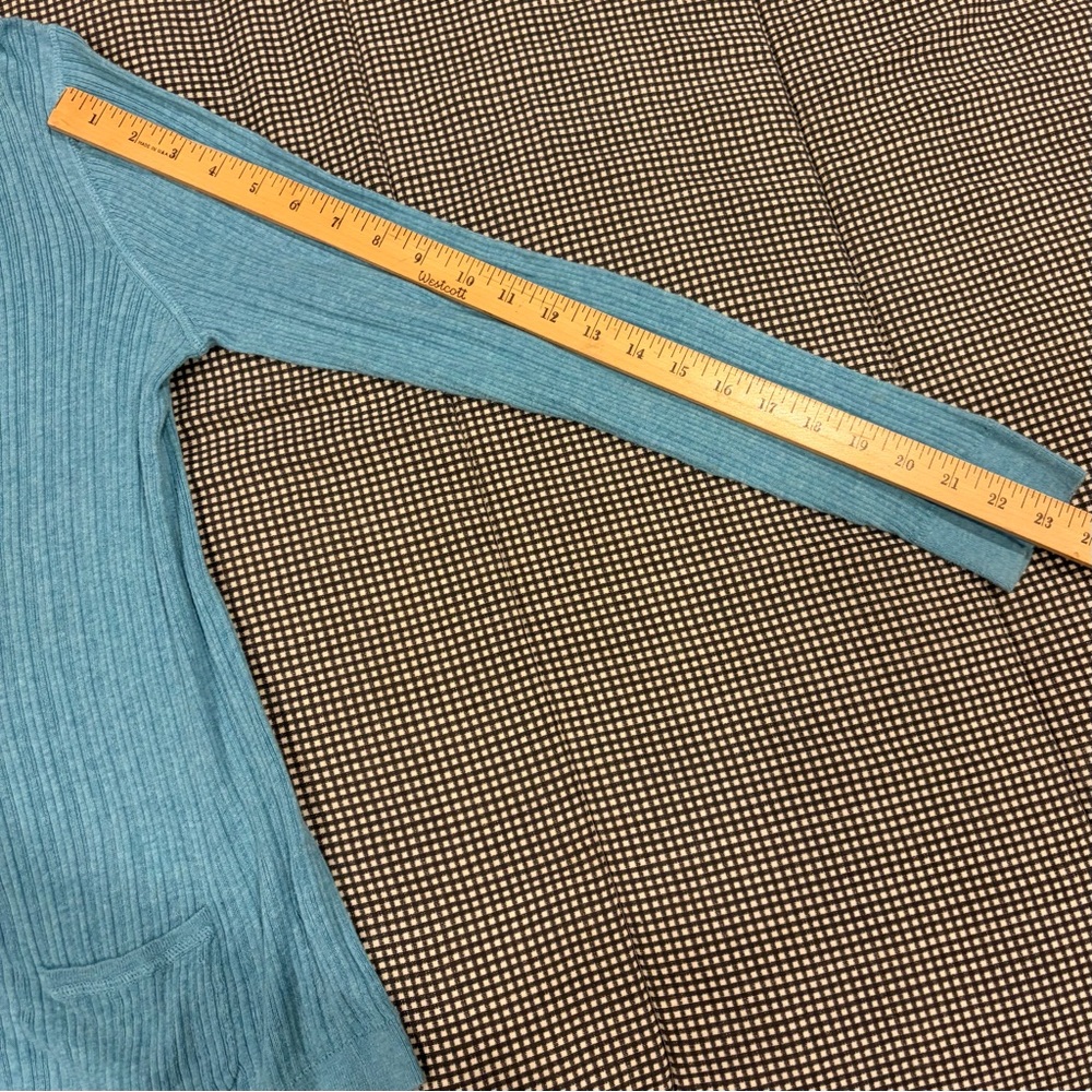 GAP Light Blue Ribbed V-Neck Button Cardigan - Picture 5 of 6